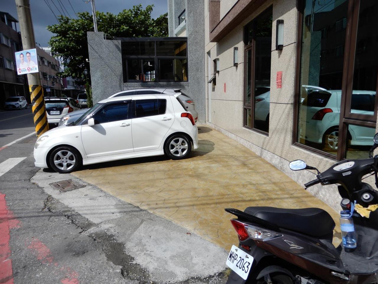 Happy Wing Guesthouse Hualien City Exterior foto