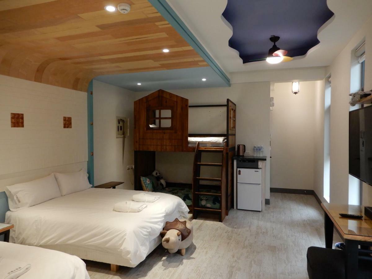 Happy Wing Guesthouse Hualien City Exterior foto